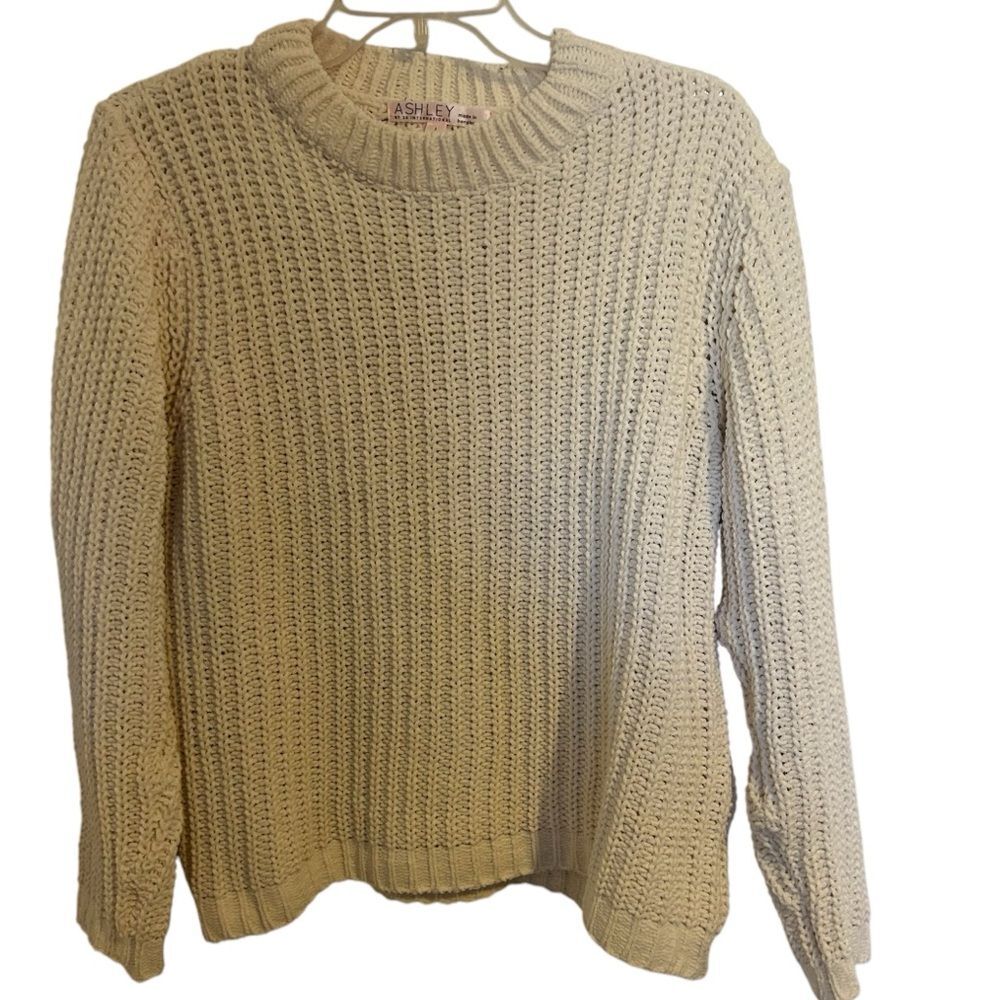 ASHLEY by 26 International White Chunky Cable Knit Sweater Large